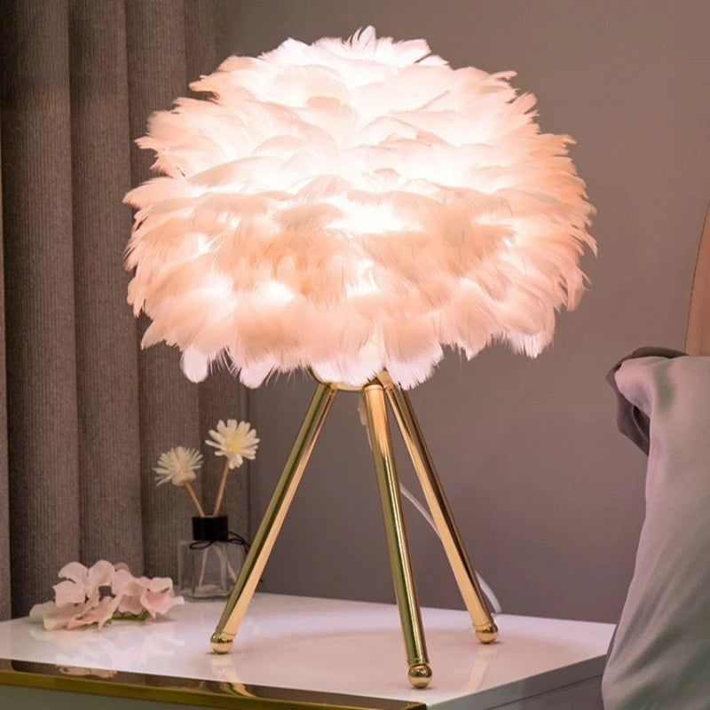 Modern Feather LED Table Lamp – Elegant Bedside & Decorative Lighting